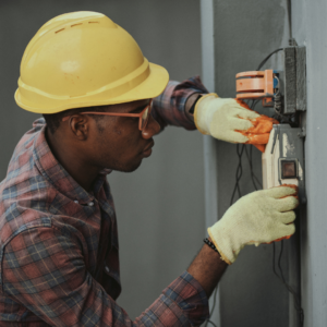 Image en avant pour l'article Non Electricien – H0/B0 exécutant/chargé de chantier